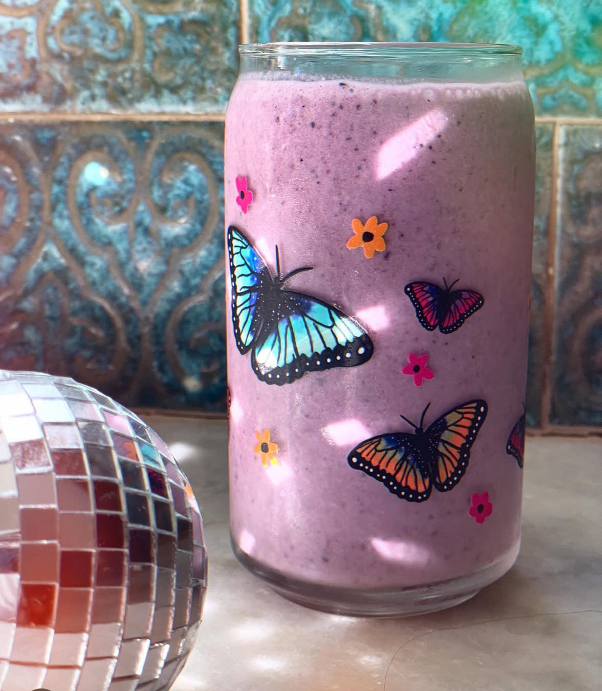 Butterfly Can-shaped glass